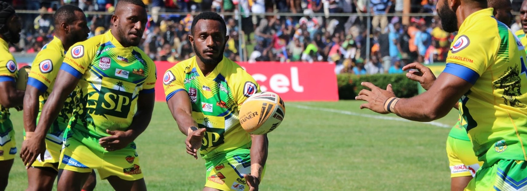 Hunters thrill Lae fans with win over Devils