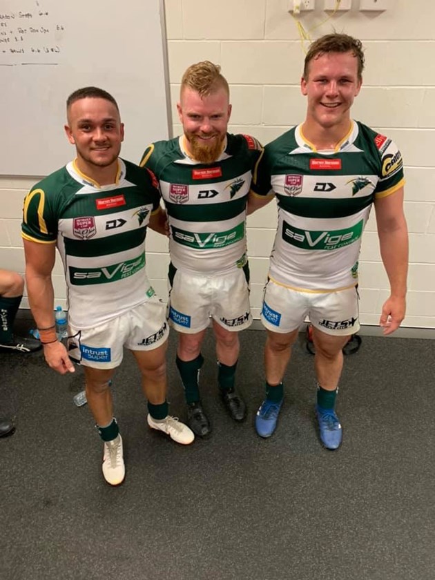 Blake Lenehan (left) with Shar Walden (right) and Chris Ash (centre) 