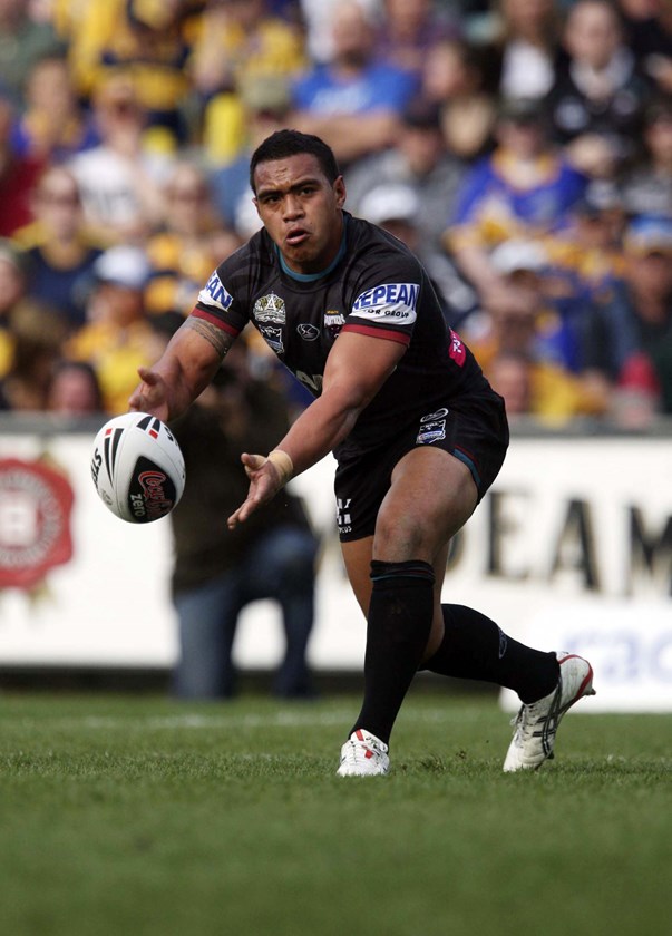 Iosefa played 43 games for the Penrith Panthers between 2008-2011.