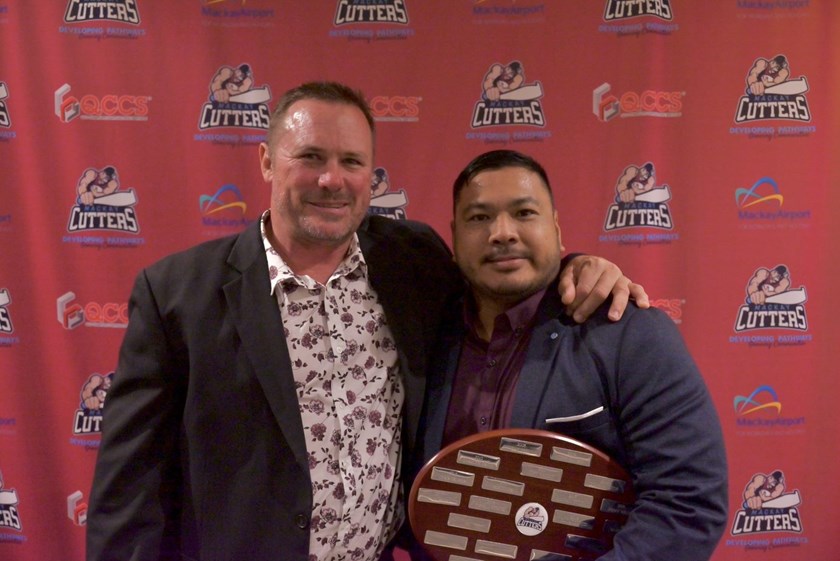 Marco Peters with club chairman Steven Dowden. Photo: Mackay Cutters