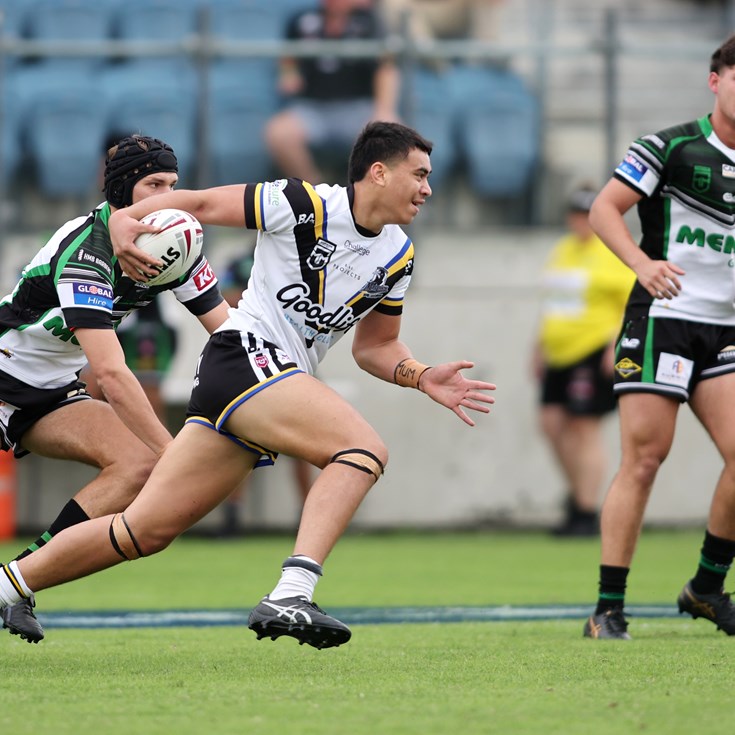 Magpies fly high in grand final against Blackhawks