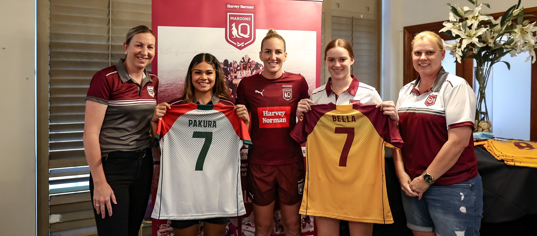 In pictures: Brigginshaw presents City and Country girls with their jerseys