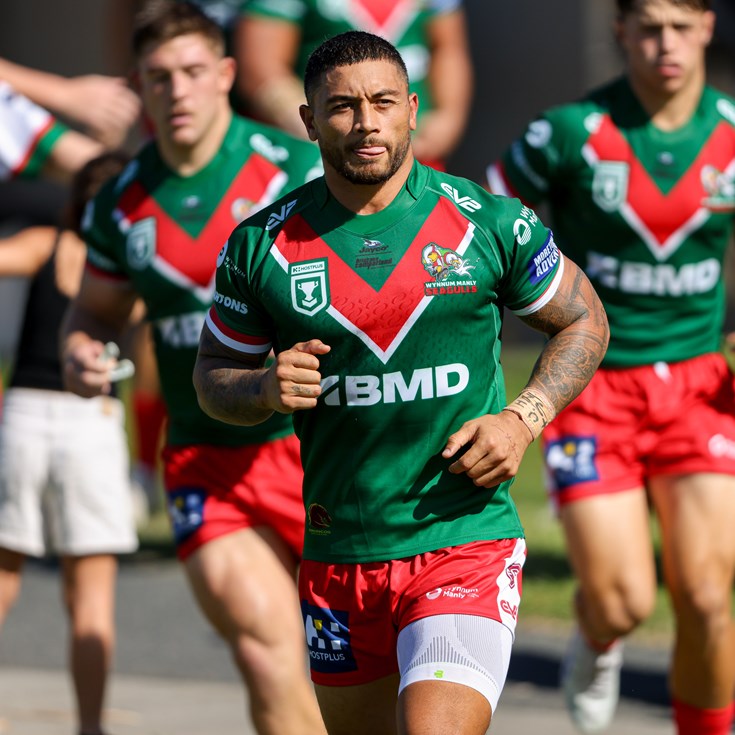 Hoeter raises the bat for Wynnum Manly