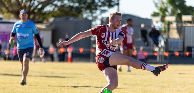 Redcliffe withstand Capras fightback
