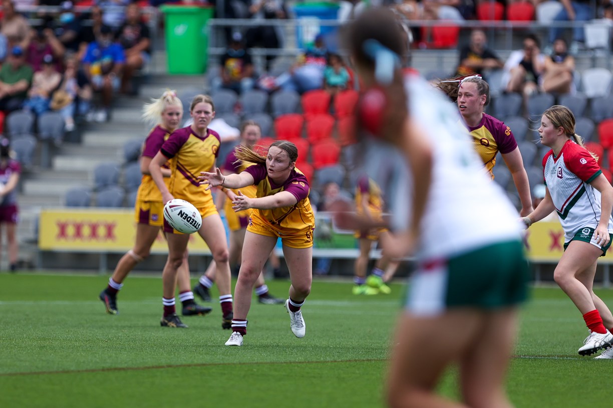 Girls unleash during fierce City v Country clash