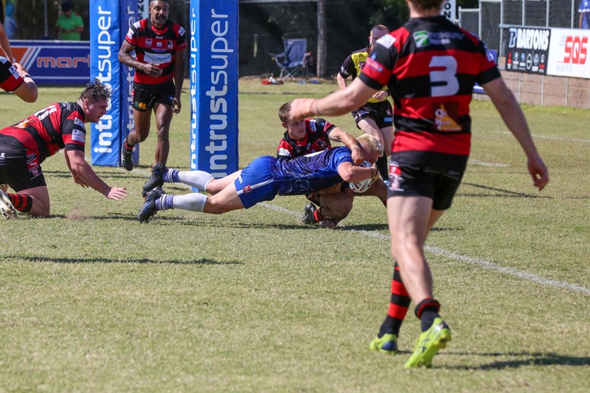 Tom Wright scores for Valleys' Reserve Grade side. Photo: Cameron Stallard/QRL