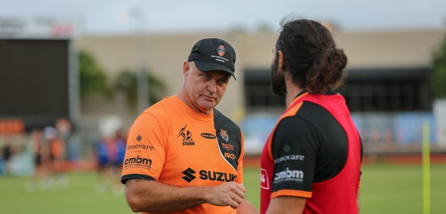 Tigers extend Church's contract to 2026