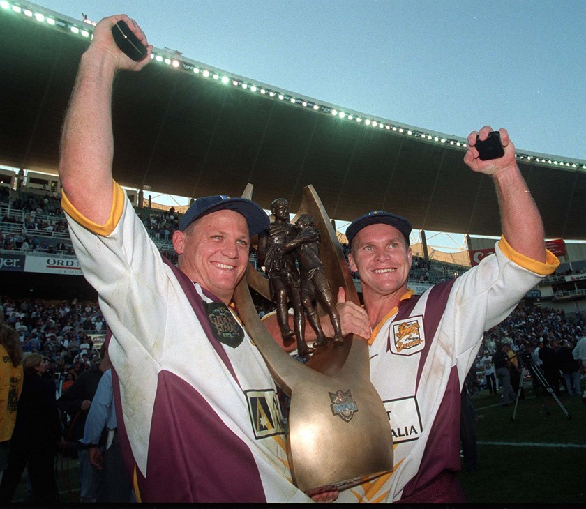 Kevin Walters and Allan Langer in 1998. Photo: NRL Images