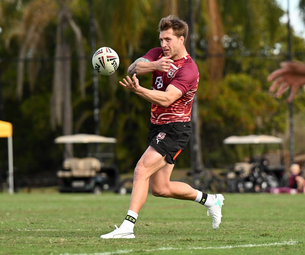 In pictures: Tweed help Maroons prepare for Game III | QRL