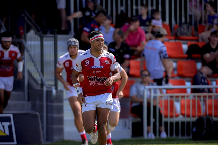 Michael Waqa running on the field for the Auswide Bank Mal Meninga Cup grand final. Photo: Erick Lucero/QRL