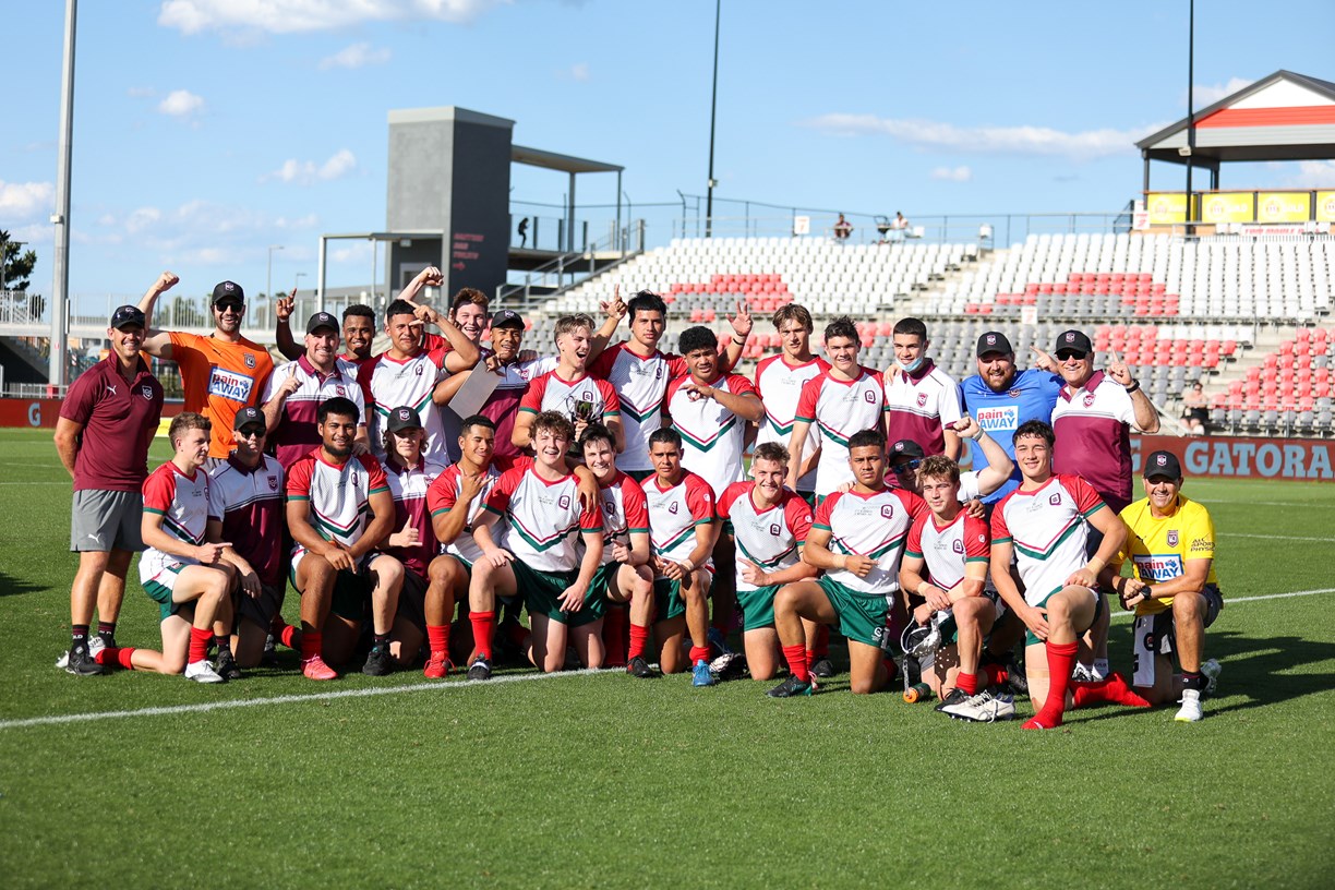 City Under 17's boys together after their clash at Moreton Daily Stadium on Saturday (Photos : Erick Lucero/QRL)