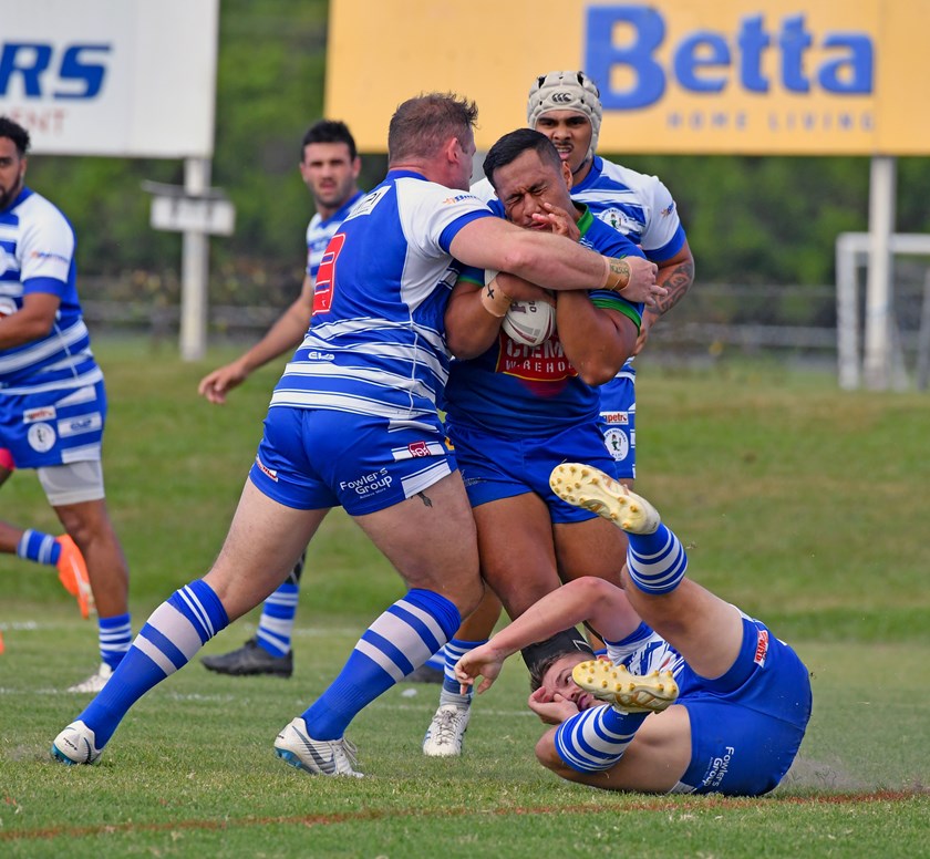 The Innisfail pack didn't give an inch. Photo: Vilimone Baleilevuka