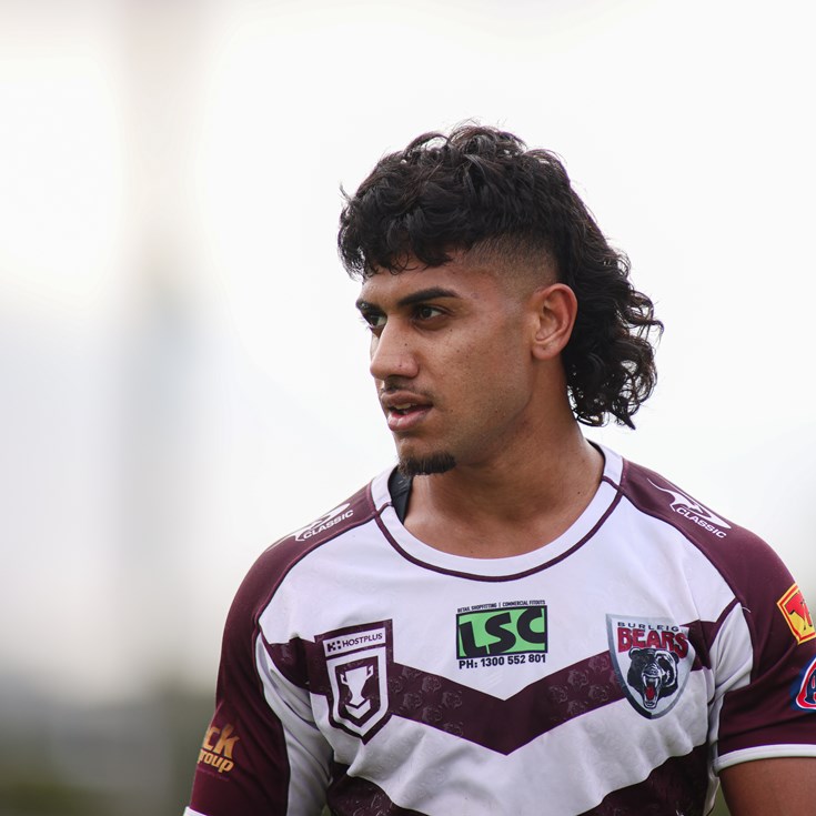 Khan-Pereira and Francis enjoy hunting with the Bears