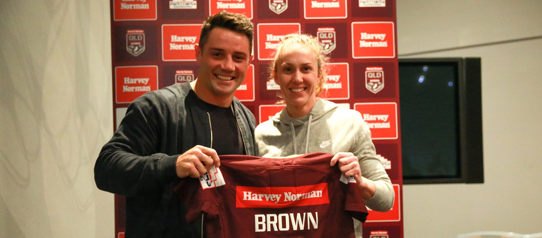 Cronk on hand to present Maroons jerseys