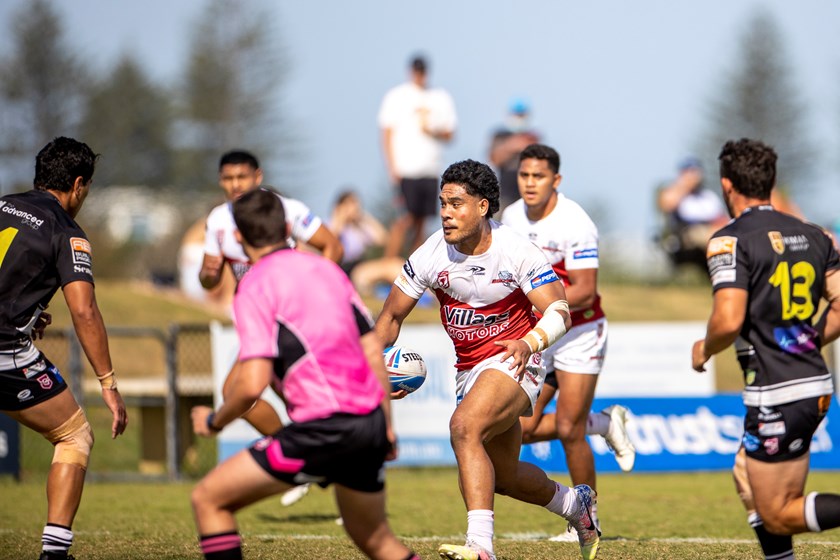 Tom Ale in action for Redcliffe Dolphins. Photo: Jim O'Reilly / QRL