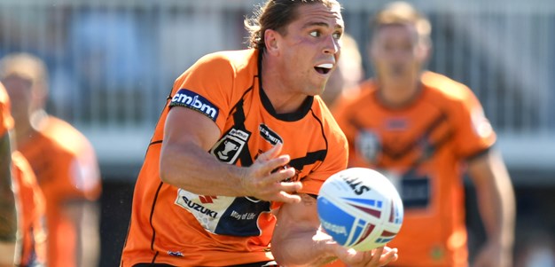 Tigers score seven tries to seal win against Jets