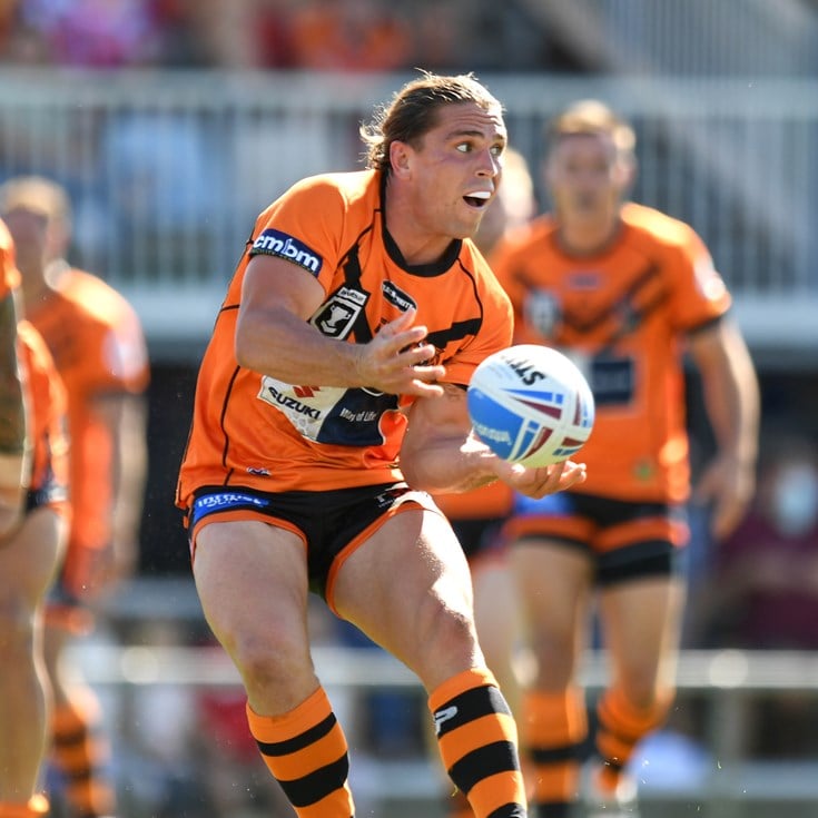 Tigers score seven tries to seal win against Jets
