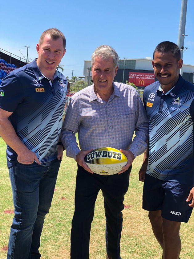 Glenn Hall with Mayor Greg Williamson and Cowboy Ben Barba. Supplied Image