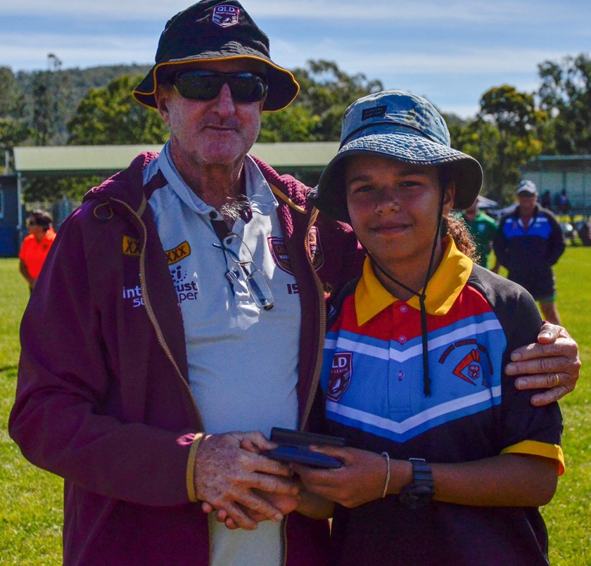 Leigh Anderson presented Anna Toby - Under 14s Player of the Carnival from Torres Cape with the Joyce Bolton Medal