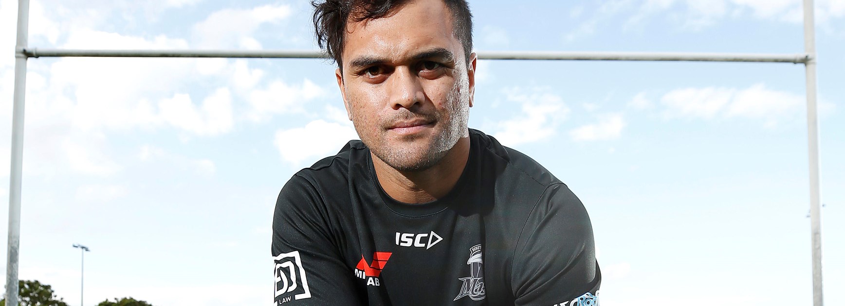 Hunt to add experience to young Magpies squad