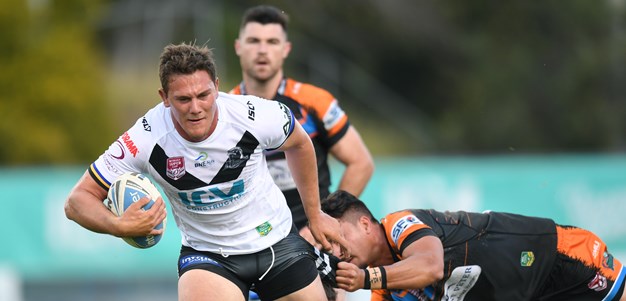 Magpies withstand Pride fightback