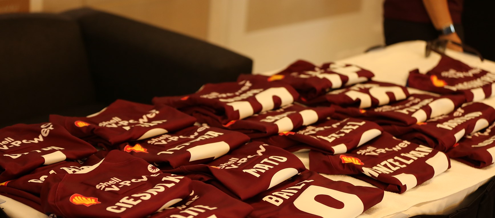 In pictures: Game II jersey presentation