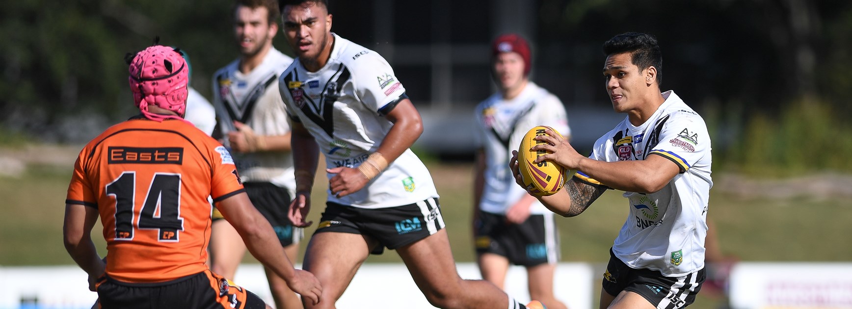 Hastings Deering Colts Round 10 teams