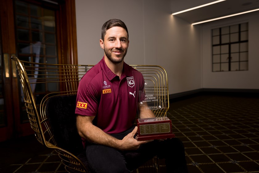 Ben Hunt with the FOGS Peter Jackson Memorial Award. Photo: Erick Lucero/QRL