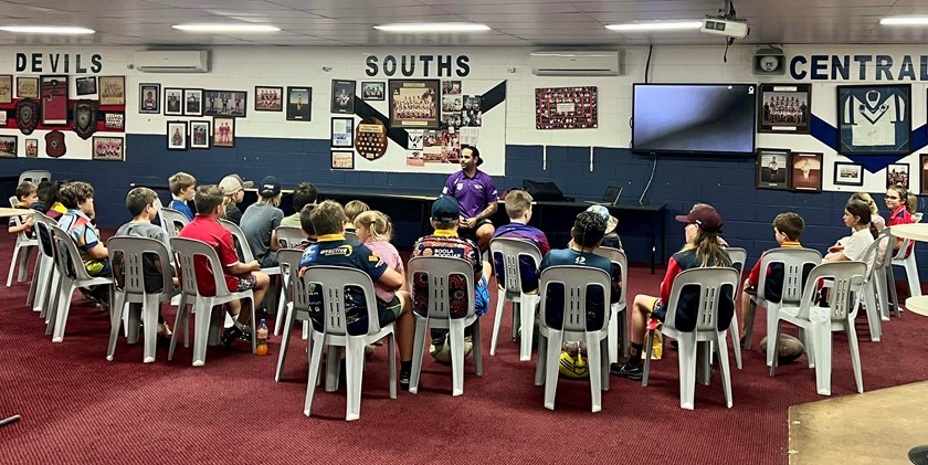 Ryan Charles delivering a wellbeing education session at Blackwater Crushers JRL. Photo: Lisa Laherty