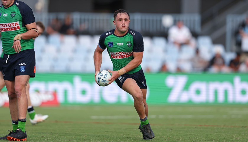 Henderson in action with Canberra. Photo: Bryden Sharp/NSWRL