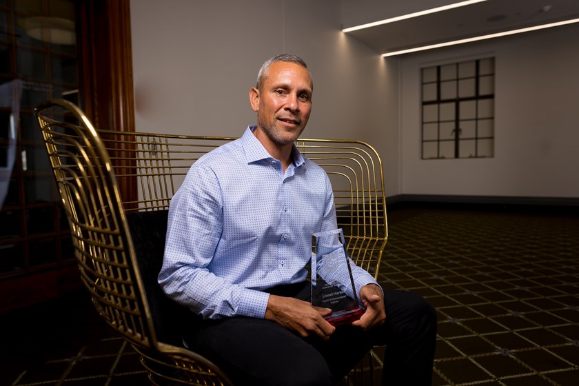 Harbin after winning the 2022 Hostplus Cup coach of the year. Photo: Erick Lucero/QRL