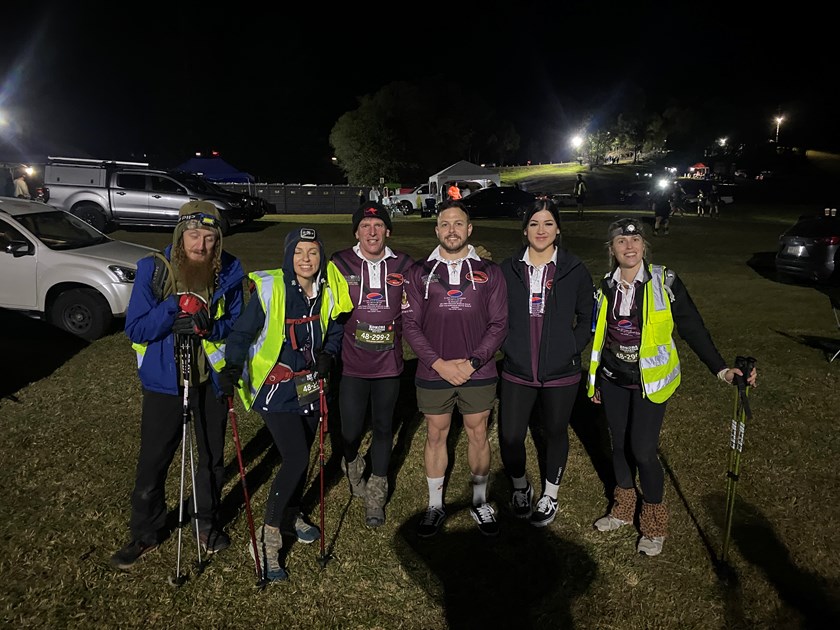 Garry Giomarelli, Sarah Maas, Nigel Cox, Oscar McArdle (support crew), Kayla Harwood (support crew) and Lexy McArdle.