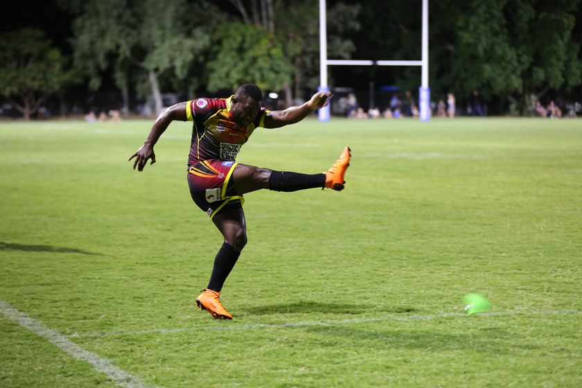 Ase Boas kicking for goal. Photo: QRL Media