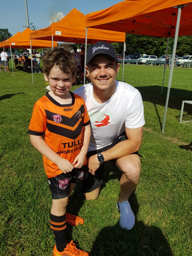Cowboys player Jake Clifford returned to his roots and spent time with Tully Tigers junior rugby league players. Photo: Tully Tigers Junior Rugby League