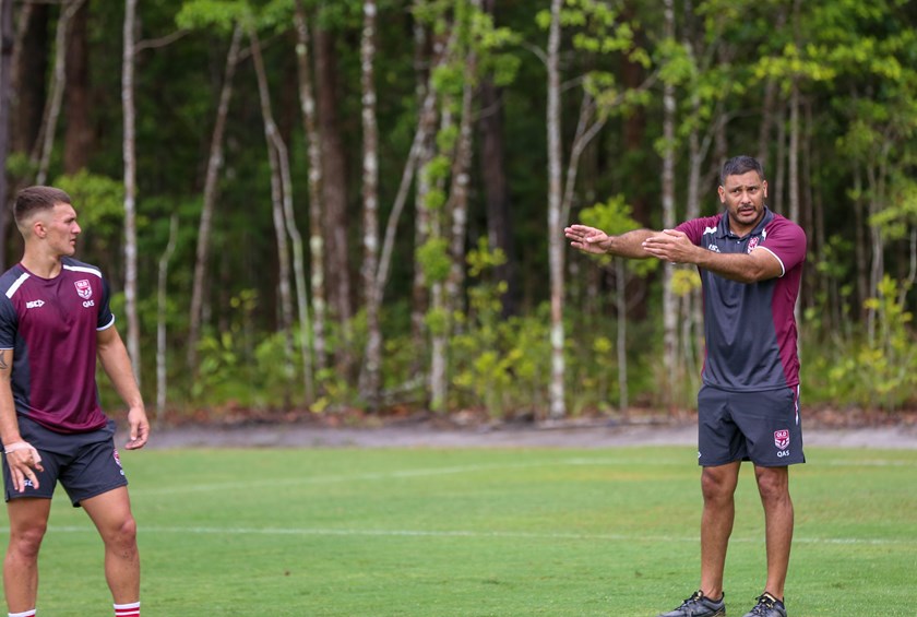 Justin Hodges directs Under 18 players at the Emerging Origin camp. Photo: Jorja Brinums / QRL