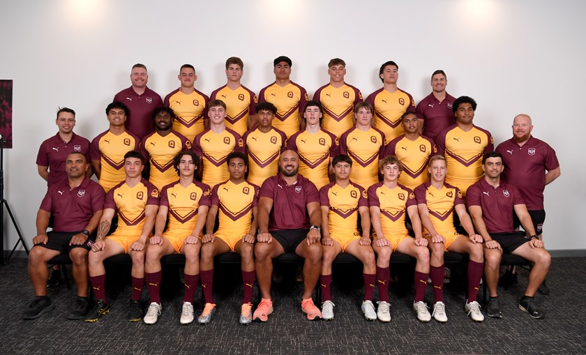 Ballin and Kaufusi with the 2022 Queensland Country Under 17 Boys team. Photo: Scott Davis/QRL