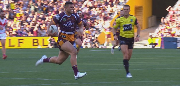 Fifita scores Brisbane's first try