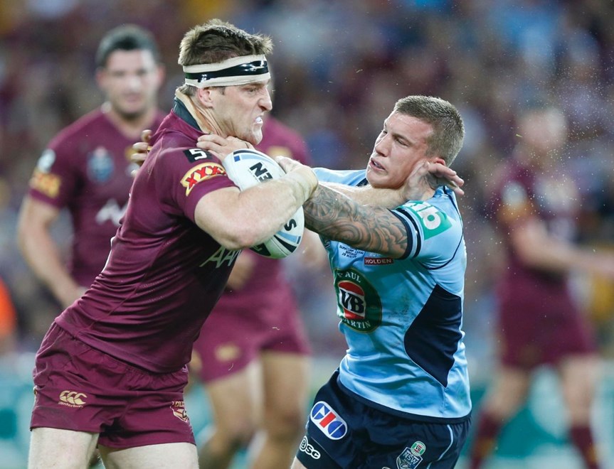 BRENT TATE - STATE ORIGIN GAME 1 - QLD MAROONS V NSW BLUES - 28TH MAY 2014. PHOTO : CHARLES KNIGHT - SMPIMAGES.COM. Action from the 2014 NRL State of Origin Rugby League Game 1 between the Queensland Maroons v NSW Blues played at Suncorp Stadium, Brisbane Australia. This image is for Editorial Use Only. Any further use or individual sale of the image must be cleared by application to the Manager Sports Media Publishing (SMP Images).