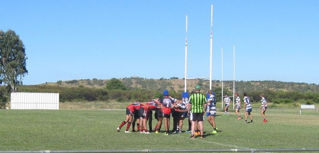 Bowen juniors kick off