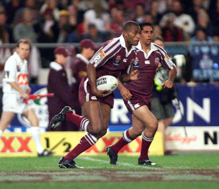 Lote Tuqiri - State of Origin 3 from ANZ Stadium, Brisbane. Sunday July 1st 2001.   Photographed on Kodak Digital by Colin Whelan © Action Photographics