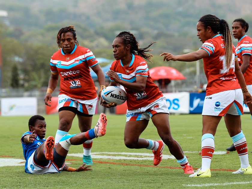 The Goroka Lahanis make a line break.