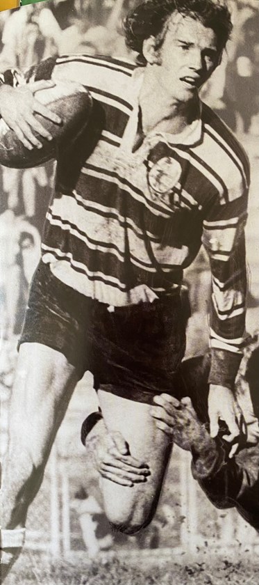 Wayne Bennett in action for Brothers in 1974