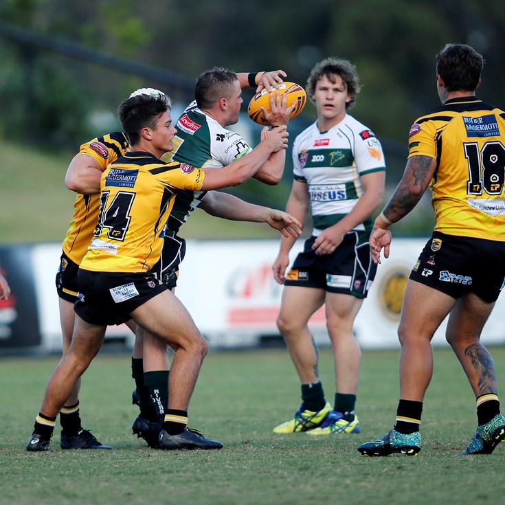 Hastings Deering Colts Round 8 teams